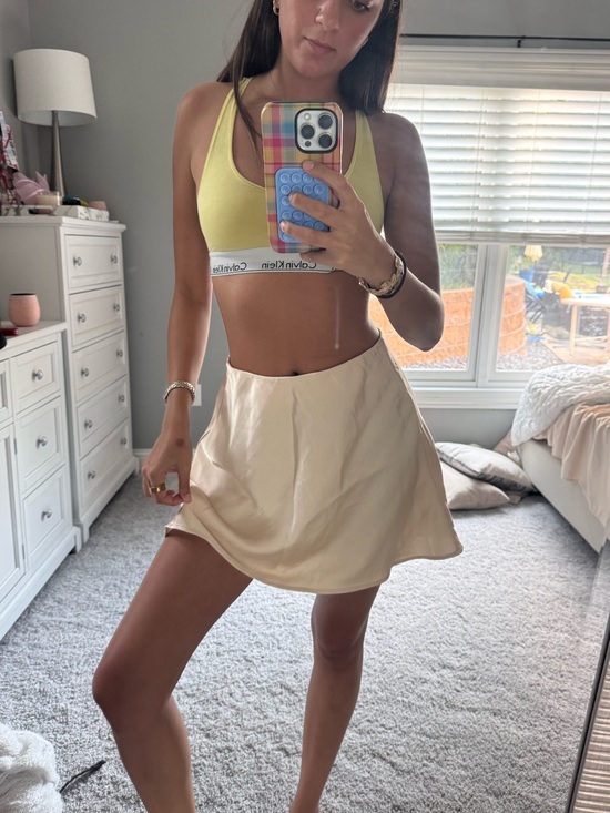 Target Dresses & Skirts - Target Cream Circle Skirt